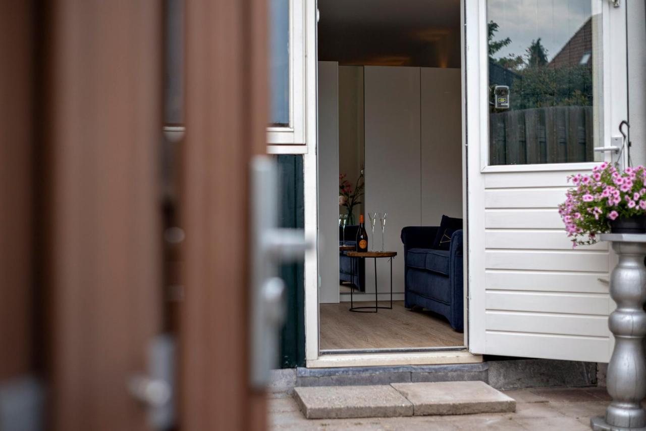 Studio Baarn With Patio, Airco, Pantry, Bedroom, Bathroom, Privacy - Amsterdam, Utrecht Екстериор снимка