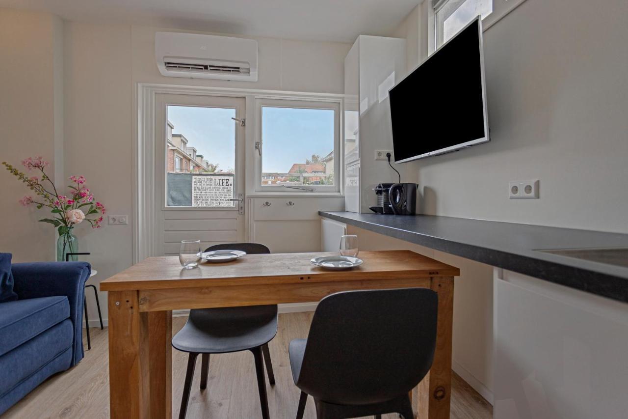 Studio Baarn With Patio, Airco, Pantry, Bedroom, Bathroom, Privacy - Amsterdam, Utrecht Екстериор снимка